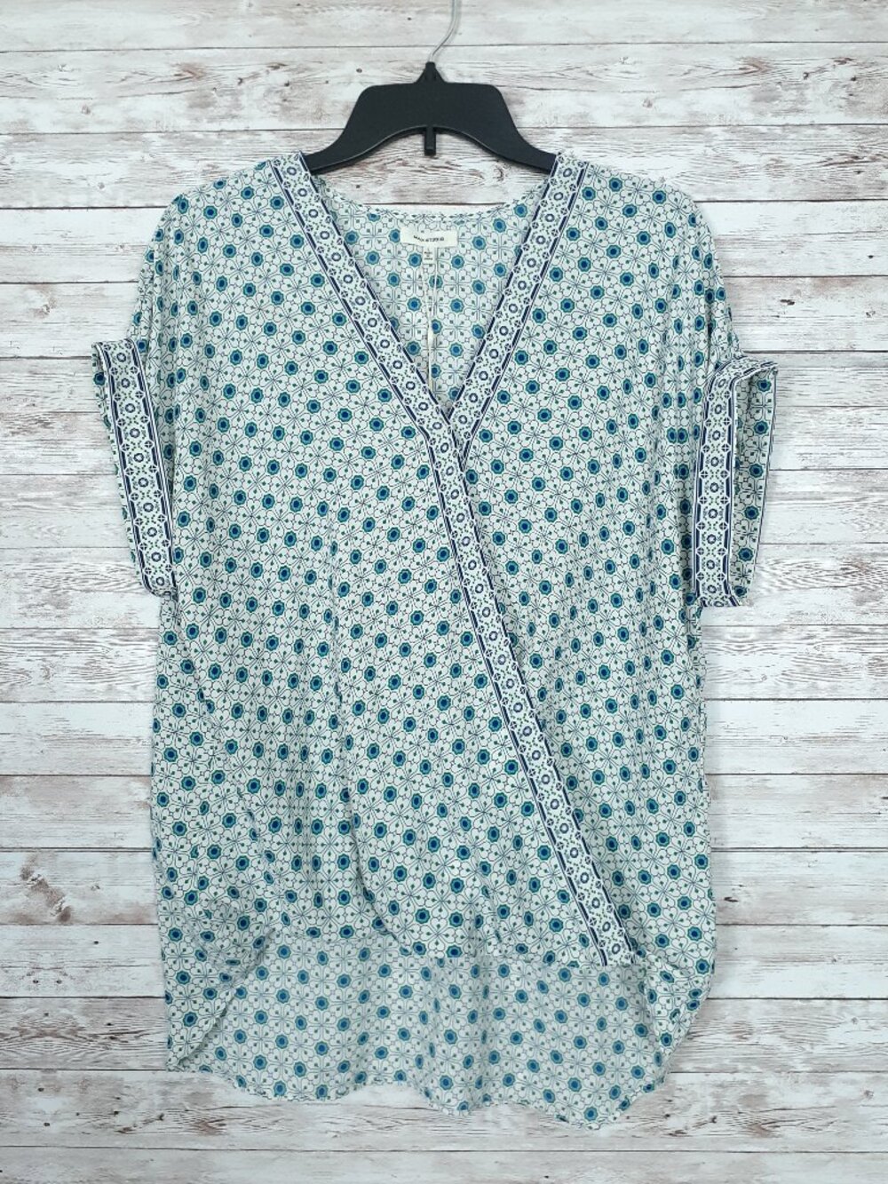 Max Studio Womens Wrap Top L Short Sleeve Floral Blue Green 884A
